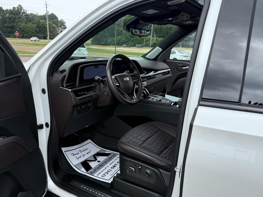 used 2024 Cadillac Escalade car, priced at $94,990