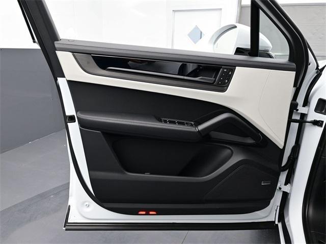 new 2026 Porsche Cayenne car, priced at $159,400