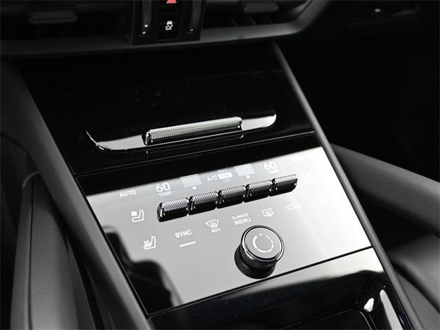 new 2025 Porsche Cayenne car, priced at $159,515