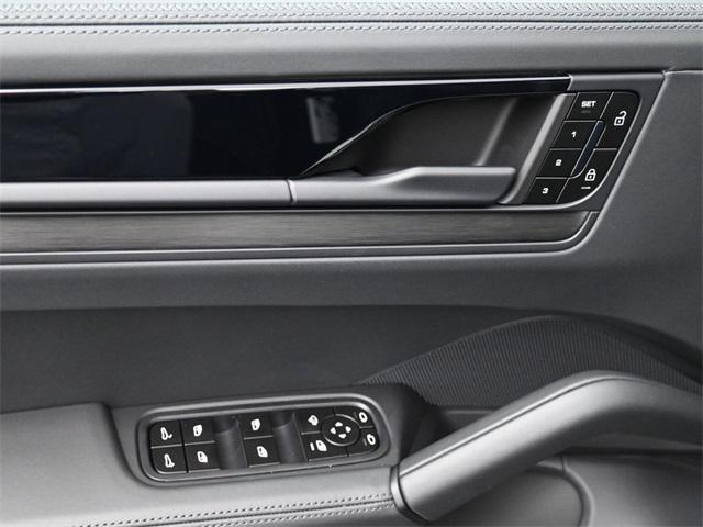 new 2025 Porsche Cayenne car, priced at $159,515