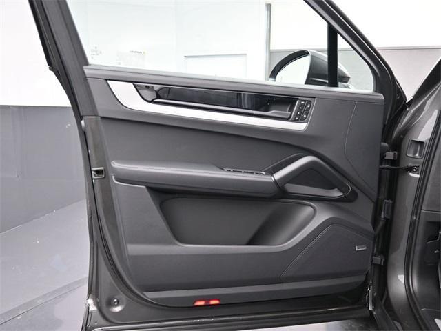 new 2025 Porsche Cayenne car, priced at $132,835