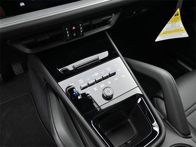 new 2025 Porsche Cayenne car, priced at $132,835