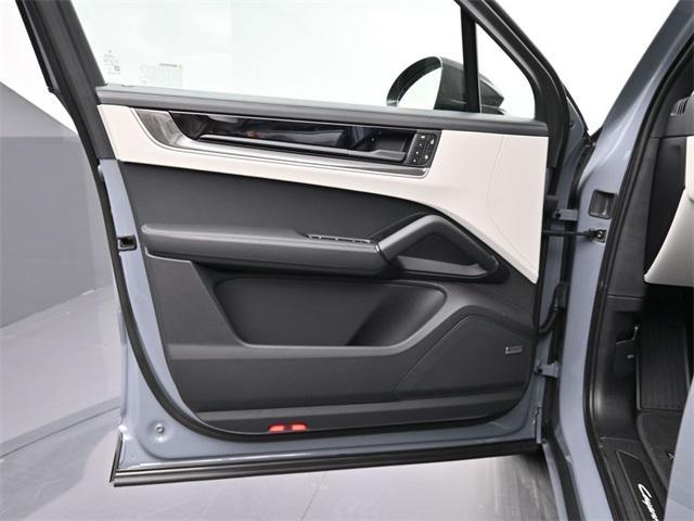 new 2025 Porsche Cayenne car, priced at $158,055