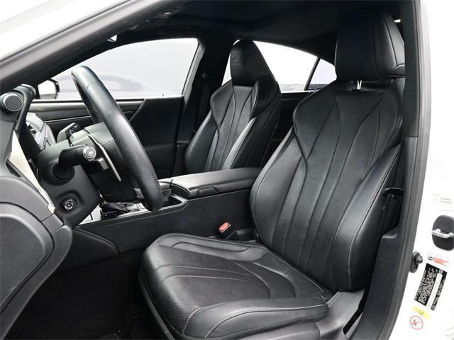 used 2019 Lexus ES 350 car, priced at $28,800