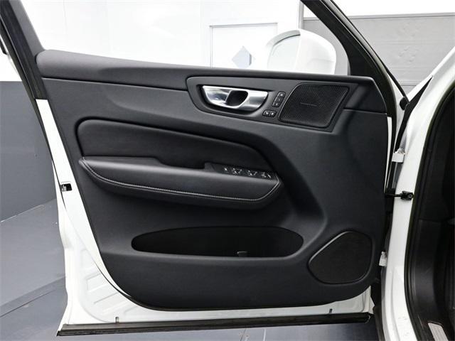 used 2022 Volvo XC60 car, priced at $32,500