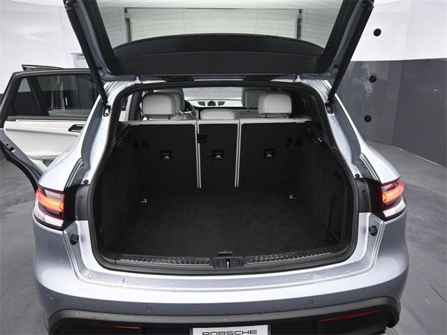 used 2022 Porsche Macan car, priced at $49,991