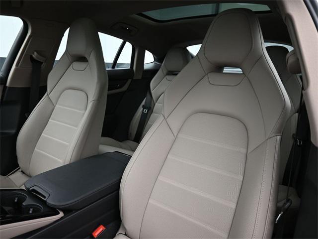 new 2025 Porsche Panamera car, priced at $133,935