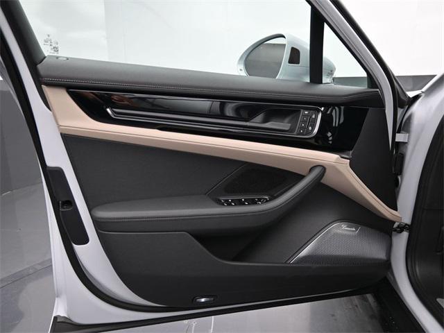 new 2025 Porsche Panamera car, priced at $133,935