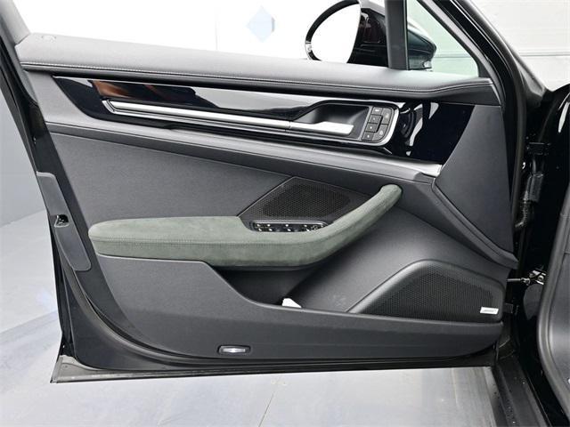 new 2026 Porsche Panamera car, priced at $141,850