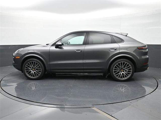 used 2022 Porsche Cayenne car, priced at $77,400