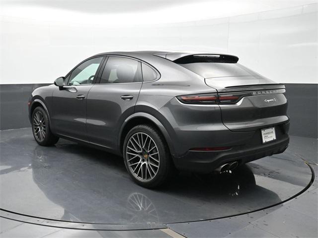 used 2022 Porsche Cayenne car, priced at $77,400
