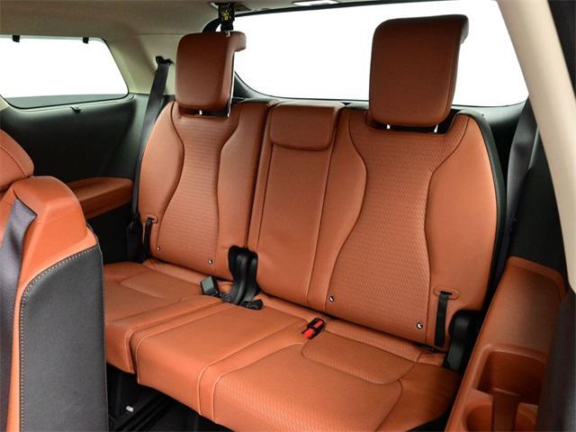 used 2023 Kia Carnival car, priced at $38,800