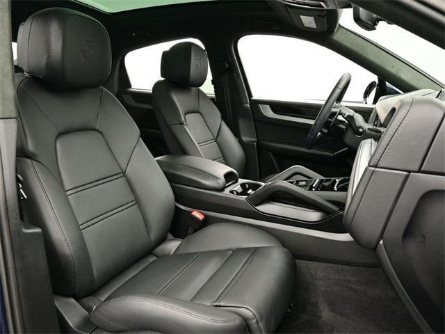 new 2025 Porsche Cayenne car, priced at $138,535