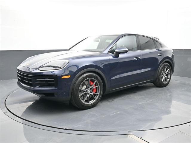 new 2025 Porsche Cayenne car, priced at $138,535