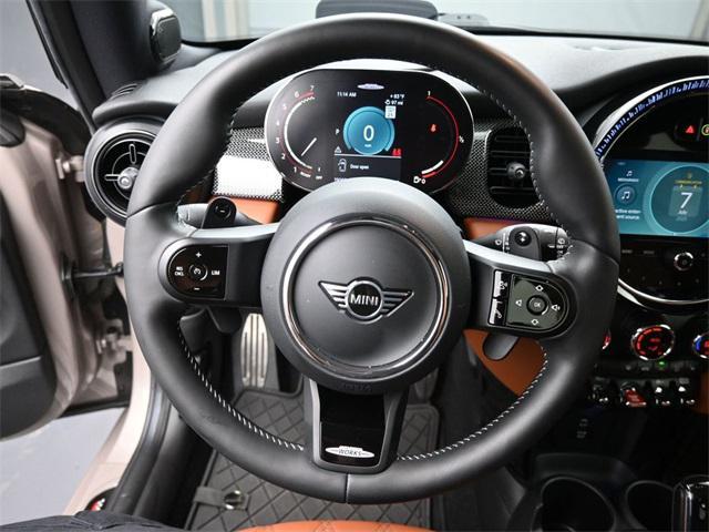used 2022 MINI Hardtop car, priced at $30,900
