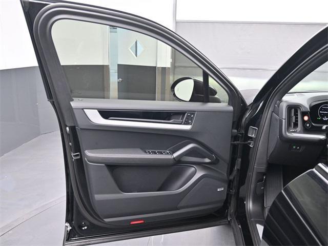 used 2024 Porsche Cayenne car, priced at $90,991