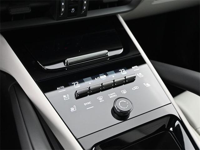 new 2025 Porsche Cayenne car, priced at $131,415