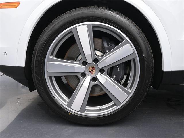 new 2025 Porsche Cayenne car, priced at $131,415