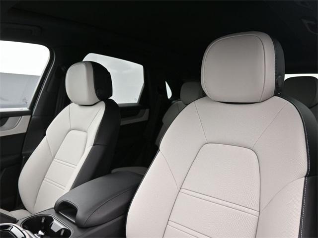 new 2025 Porsche Cayenne car, priced at $131,415