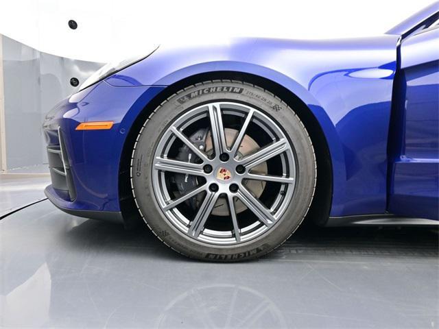 new 2026 Porsche Panamera car, priced at $133,440