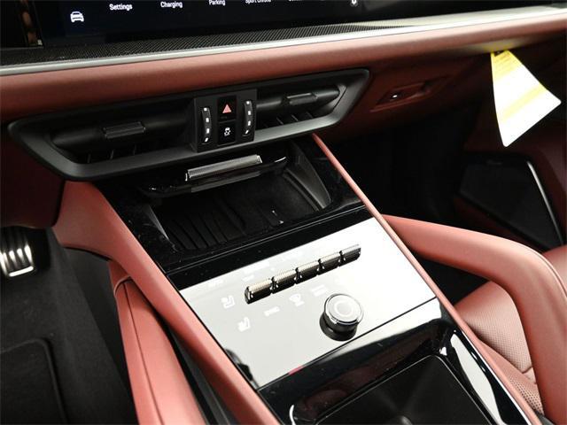 new 2025 Porsche Cayenne car, priced at $206,405