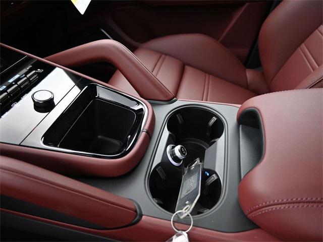 new 2025 Porsche Cayenne car, priced at $206,405