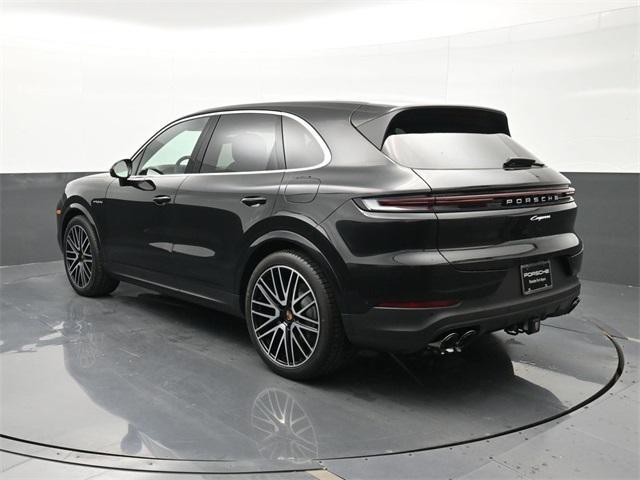 new 2025 Porsche Cayenne car, priced at $124,025