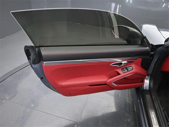used 2025 Porsche 718 Cayman car, priced at $89,900
