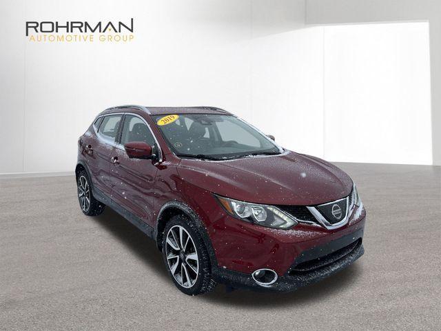 used 2019 Nissan Rogue Sport car, priced at $19,634