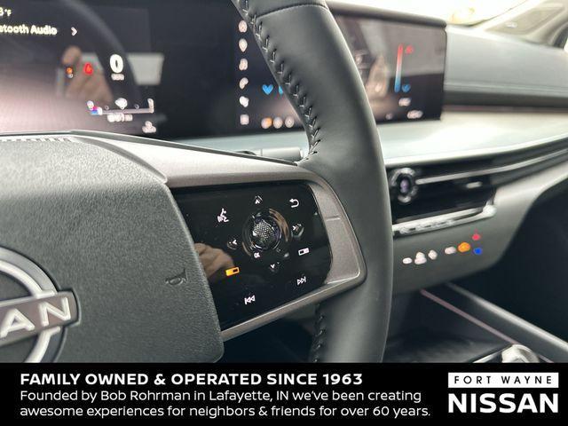 new 2025 Nissan Murano car, priced at $45,321