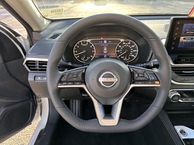 new 2025 Nissan Altima car, priced at $33,102