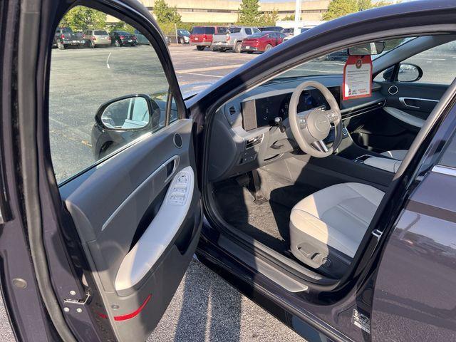 used 2024 Hyundai Sonata car, priced at $21,797