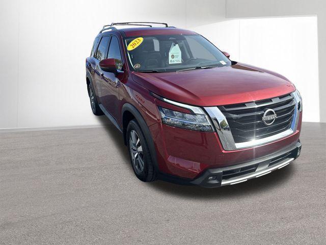 used 2023 Nissan Pathfinder car, priced at $32,123
