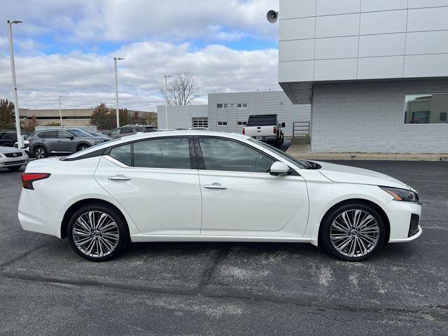 new 2025 Nissan Altima car, priced at $34,250