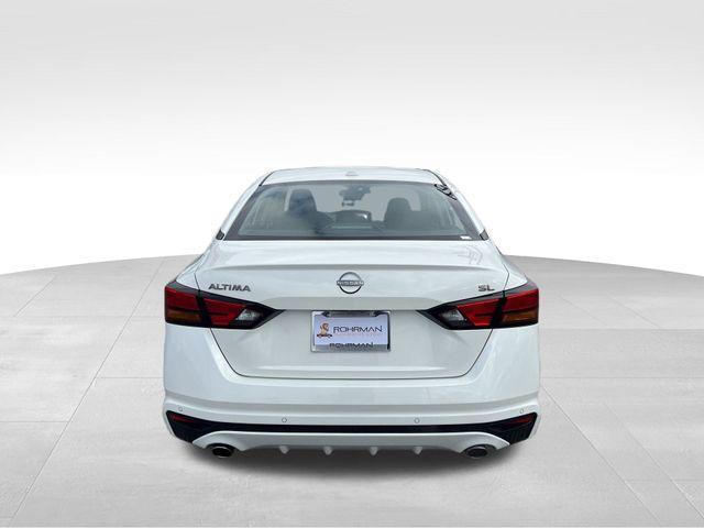 new 2025 Nissan Altima car, priced at $34,250