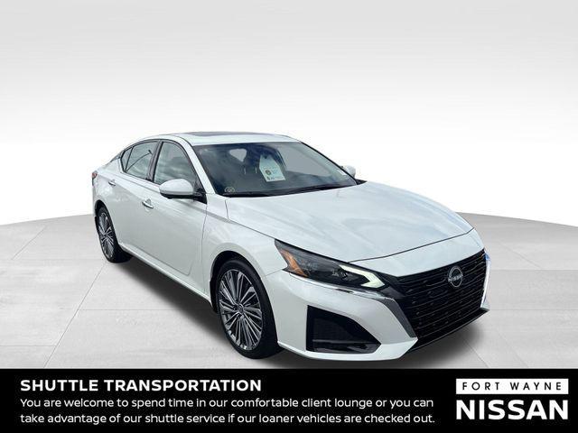 new 2025 Nissan Altima car, priced at $34,250