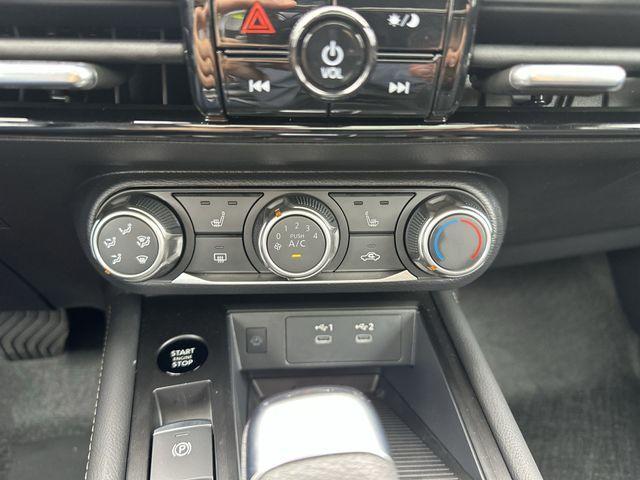 new 2025 Nissan Kicks car, priced at $24,179