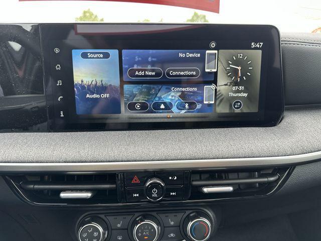 new 2025 Nissan Kicks car, priced at $24,179