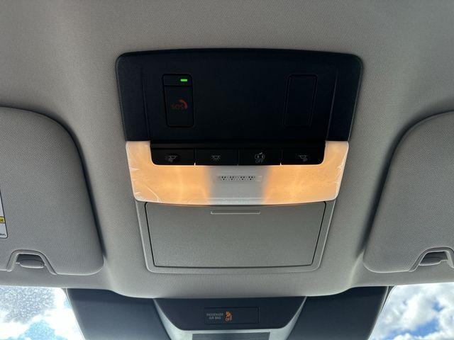 new 2025 Nissan Pathfinder car, priced at $34,957