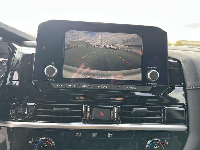 new 2025 Nissan Pathfinder car, priced at $34,957