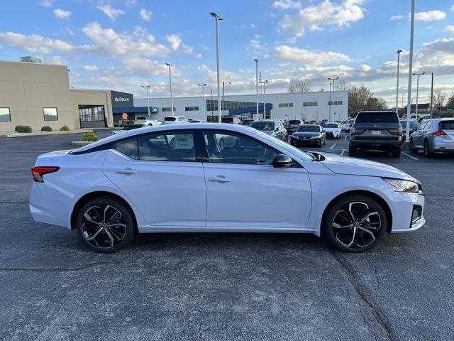 new 2025 Nissan Altima car, priced at $31,140