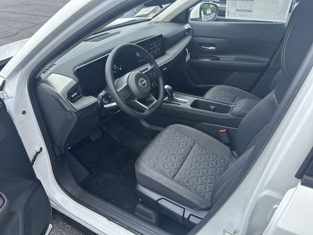 new 2025 Nissan Kicks car, priced at $27,263