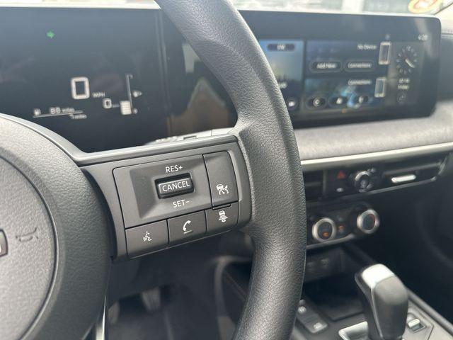 new 2025 Nissan Kicks car, priced at $27,263