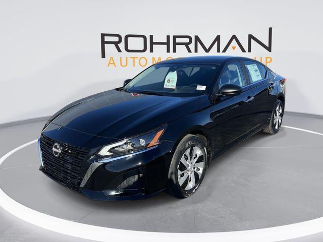 new 2025 Nissan Altima car, priced at $26,336