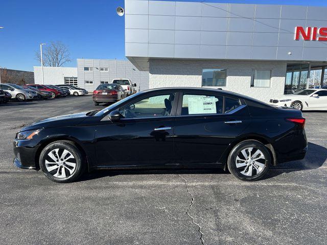 new 2025 Nissan Altima car, priced at $26,336