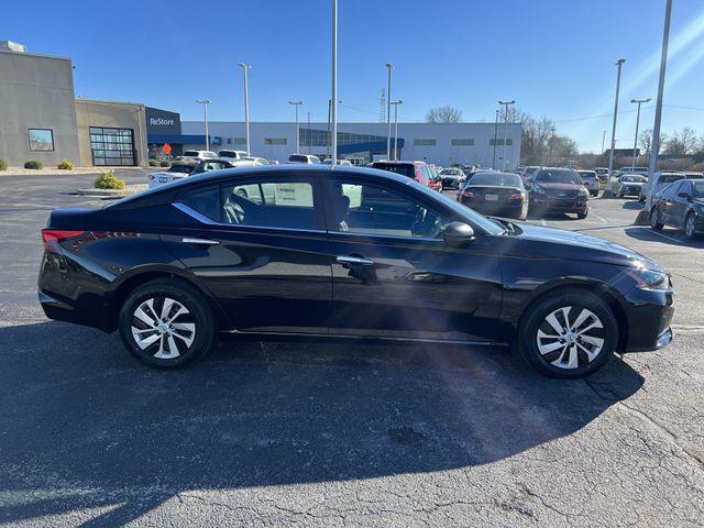 new 2025 Nissan Altima car, priced at $26,336