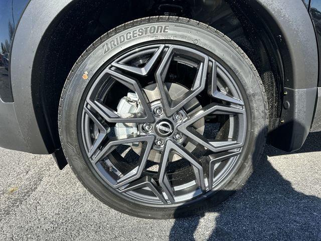 new 2026 Nissan Kicks car, priced at $31,420