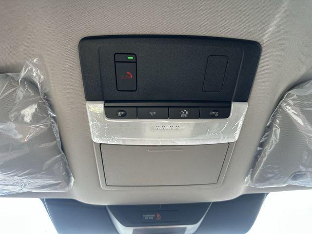 new 2025 Nissan Pathfinder car, priced at $33,911