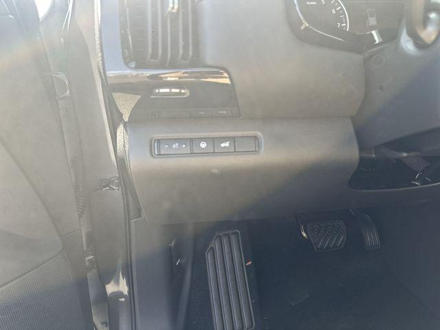 new 2025 Nissan Pathfinder car, priced at $33,911