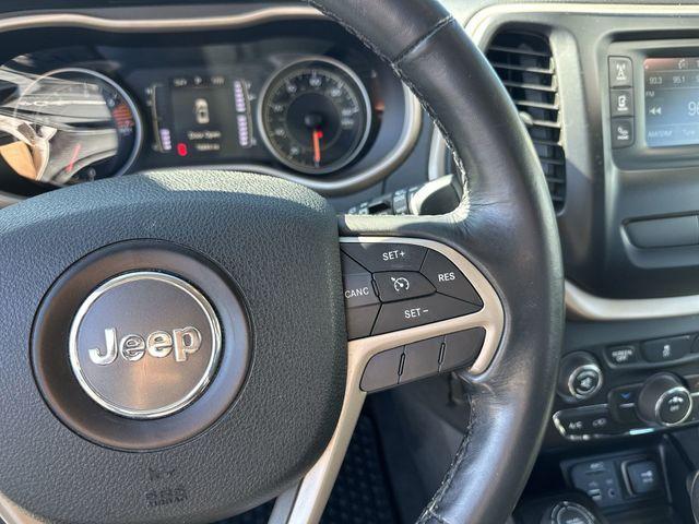used 2016 Jeep Cherokee car, priced at $10,997